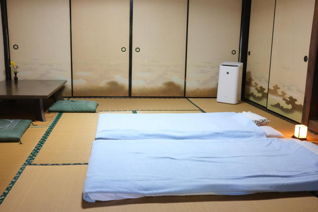 Guesthouse Kojiya 暮らしをつくる宿 旧糀屋 Fukutsu Exterior photo