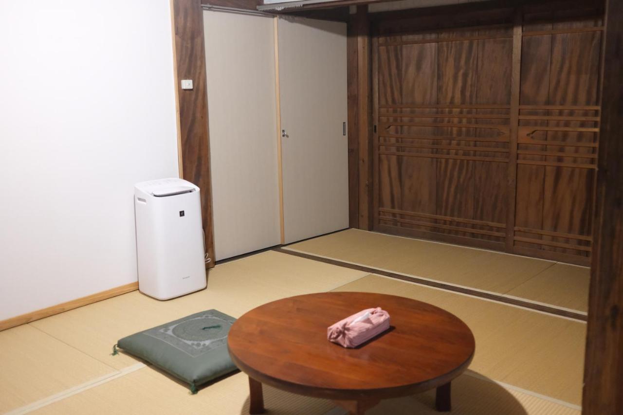 Guesthouse Kojiya 暮らしをつくる宿 旧糀屋 Fukutsu Exterior photo